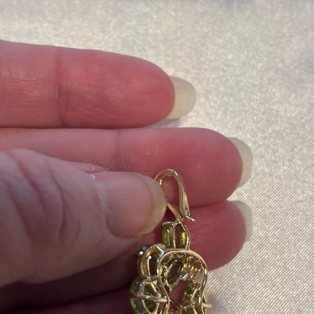14k Peridot and Diamond 💎 Pendant(Enhancer) - Picture 5 of 8